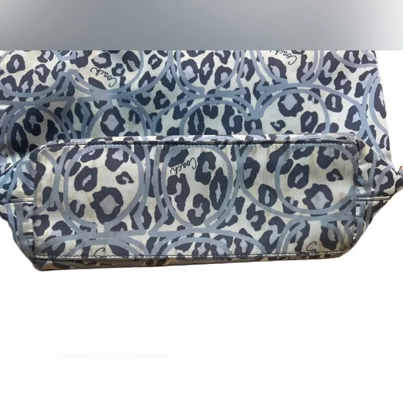 Coach Animal Print Tote - Cream & Gray - Picture 7 of 16